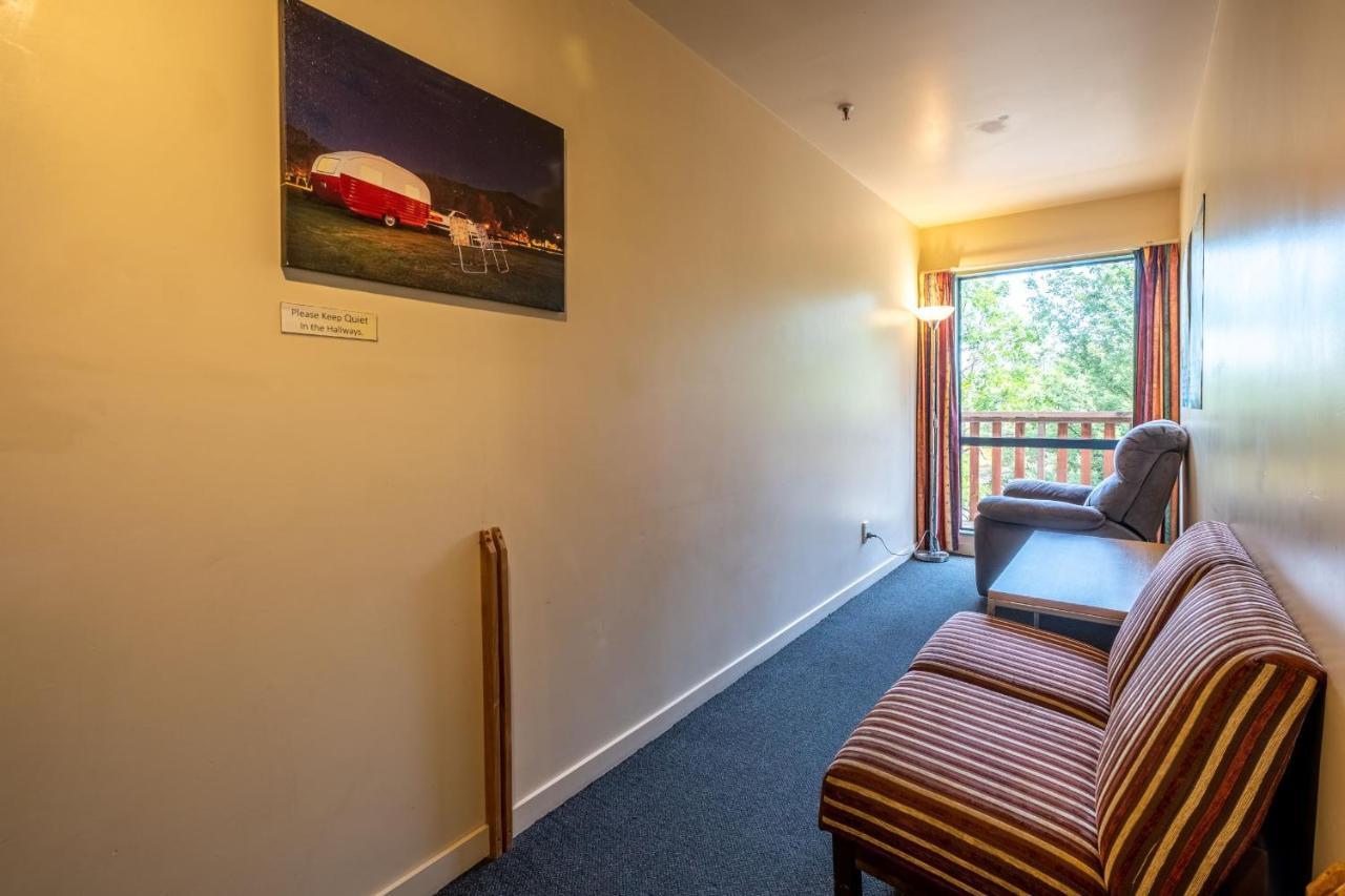 Kakapo Lodge Hanmer Springs Bagian luar foto